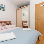 Neno * Makarska